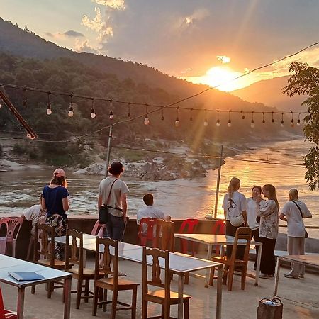 Villa Mekong 2 Guesthouse MuangMuangpakbeng Kültér fotó